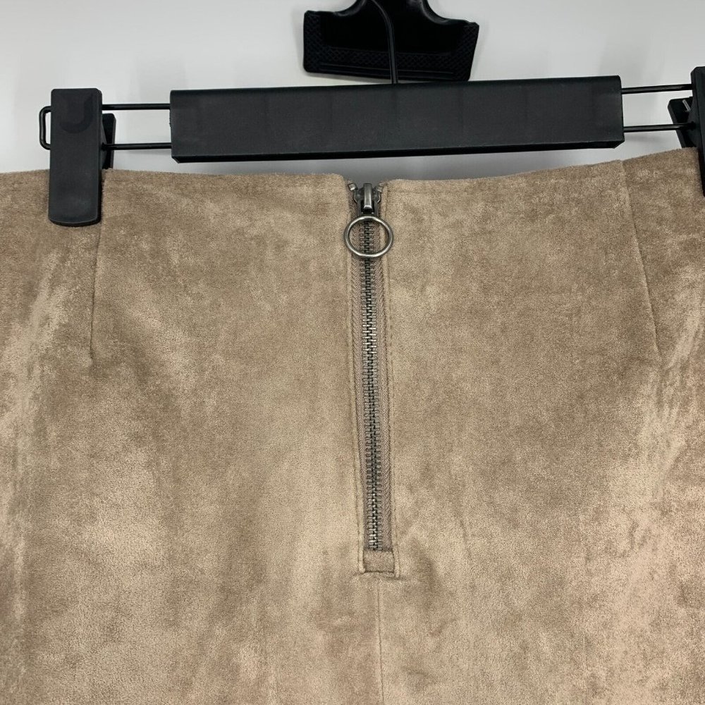 BlankNYC Skirt Faux Suede Modern Mini A Line - Picture 9 of 11